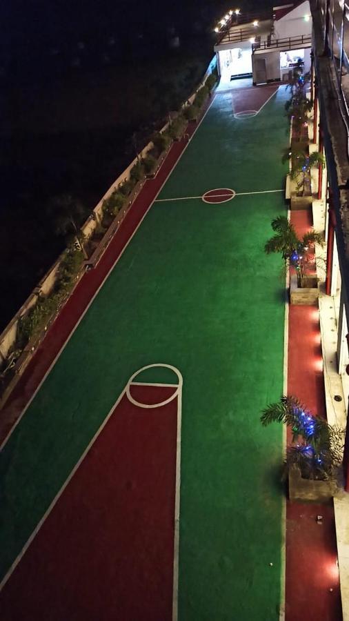 Gods County. Resort & Banquets Tarapith Eksteriør billede
